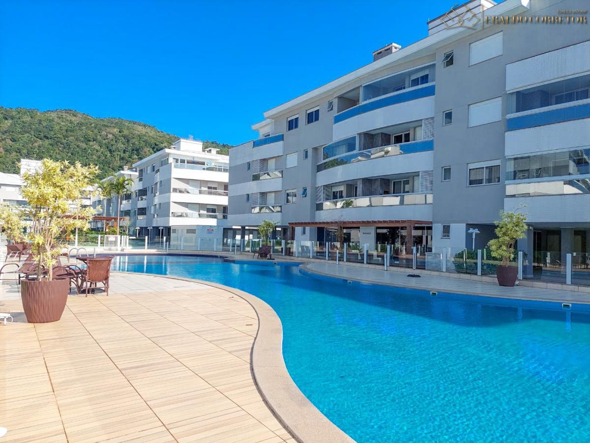 Cobertura para Venda, em Florian�polis, bairro Ingleses do Rio Vermelho, 3 dormit�rios, 2 banheiros, 1 su�te, 1 vaga