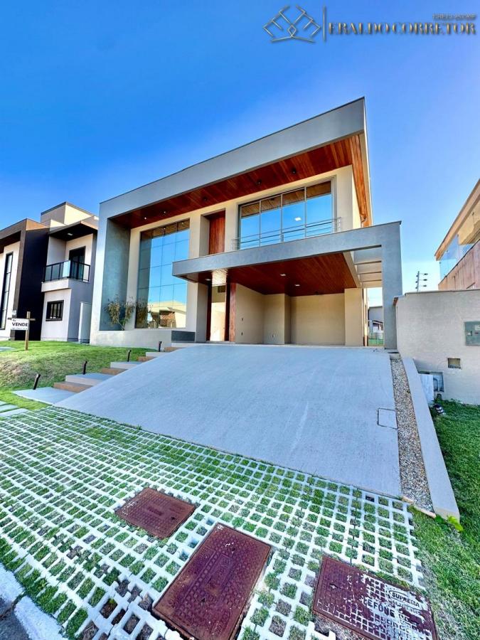 Casa para Venda, em Florian�polis, bairro S�o Jo�o do Rio Vermelho, 4 dormit�rios, 4 banheiros, 3 su�tes, 2 vagas