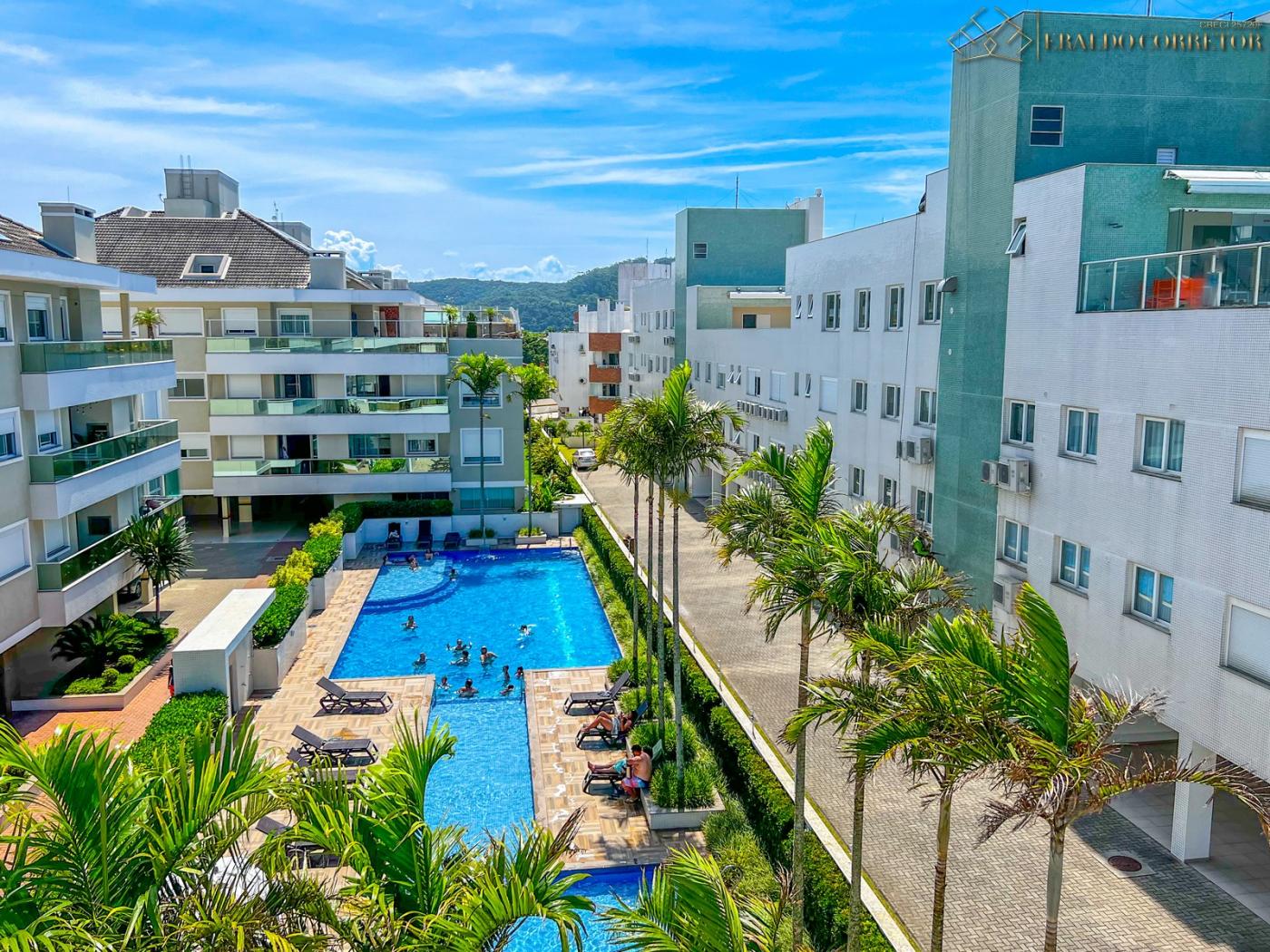 Cobertura para Venda, em Florian�polis, bairro Ingleses do Rio Vermelho, 4 dormit�rios, 3 banheiros, 2 su�tes, 2 vagas