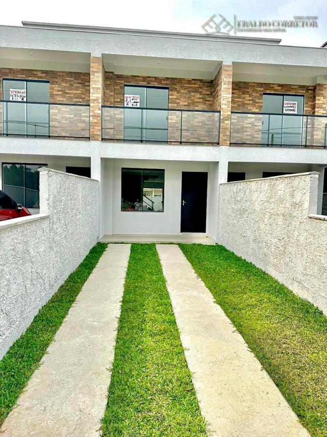 Casa para Venda, em Florian�polis, bairro S�o Jo�o do Rio Vermelho, 2 dormit�rios, 2 banheiros, 2 su�tes, 2 vagas