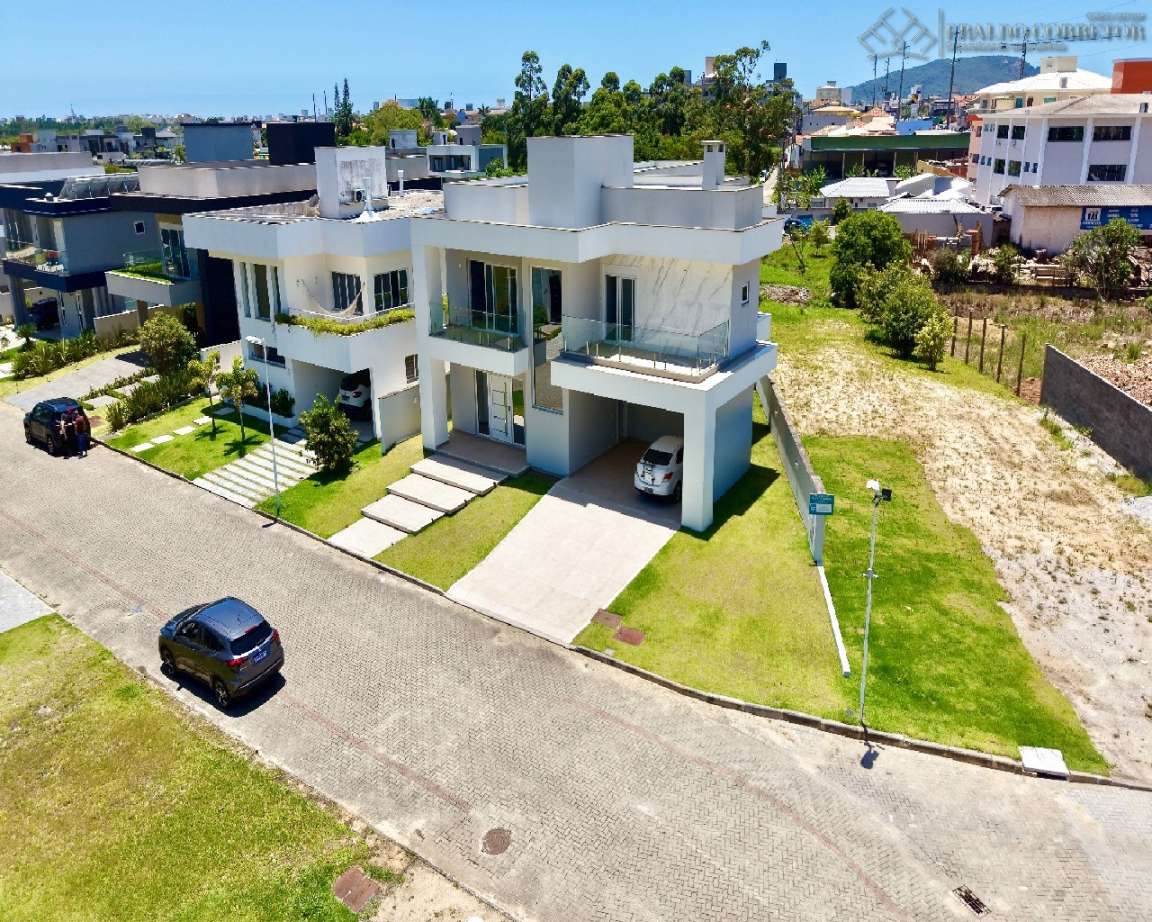 Casa para Venda, em Florian�polis, bairro Ingleses do Rio Vermelho, 4 dormit�rios, 5 banheiros, 3 su�tes, 4 vagas