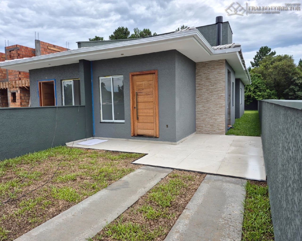 Casa para Venda, em Florian�polis, bairro S�o Jo�o do Rio Vermelho, 3 dormit�rios, 1 banheiro, 1 su�te, 1 vaga