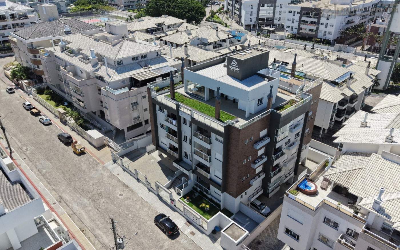 Apartamento para Venda, em Florian�polis, bairro Ingleses do Rio Vermelho, 2 dormit�rios, 2 banheiros, 1 su�te, 1 vaga