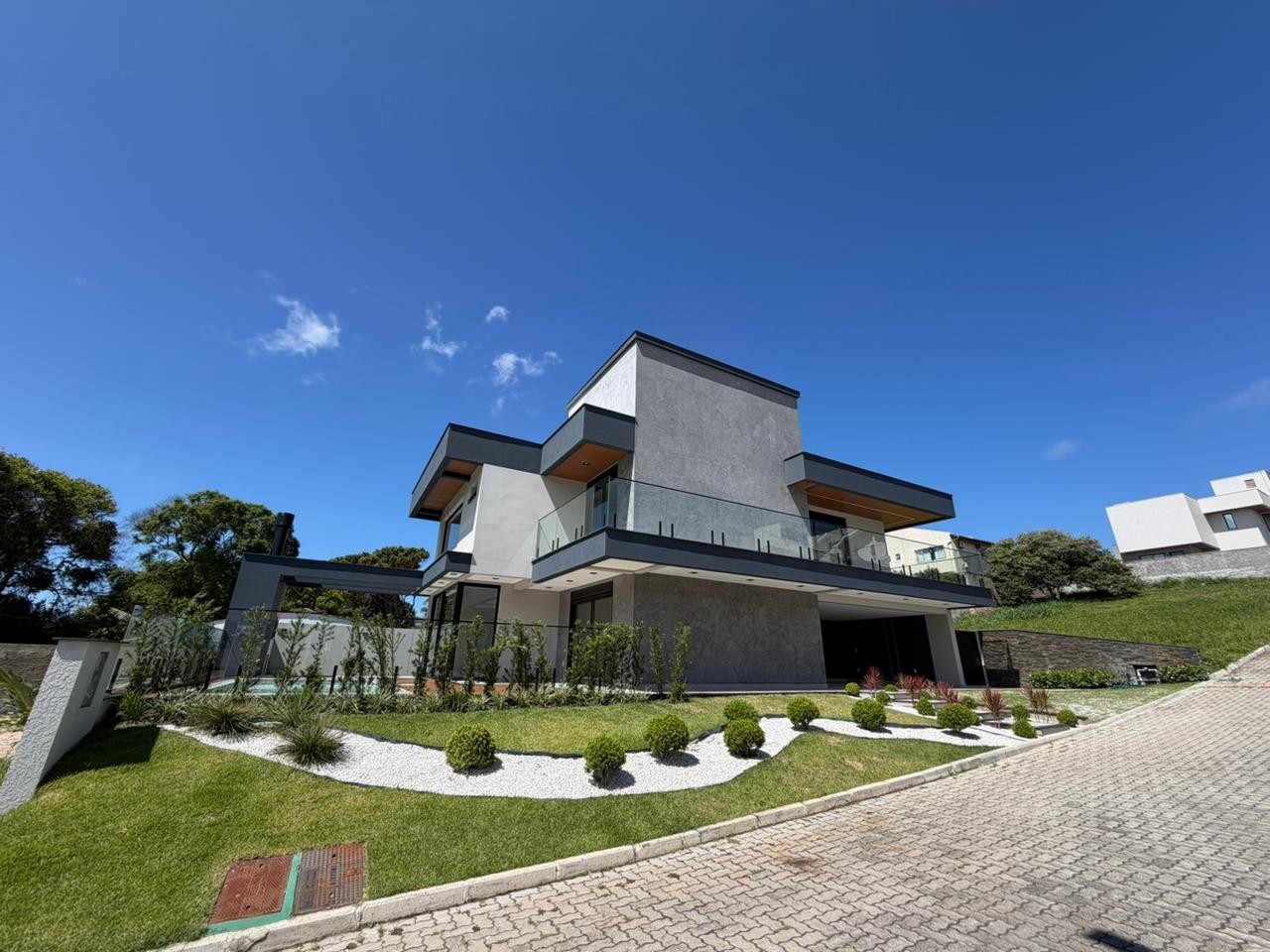 Casa para Venda, em Florian�polis, bairro Ingleses do Rio Vermelho, 4 dormit�rios, 5 banheiros, 4 su�tes, 2 vagas