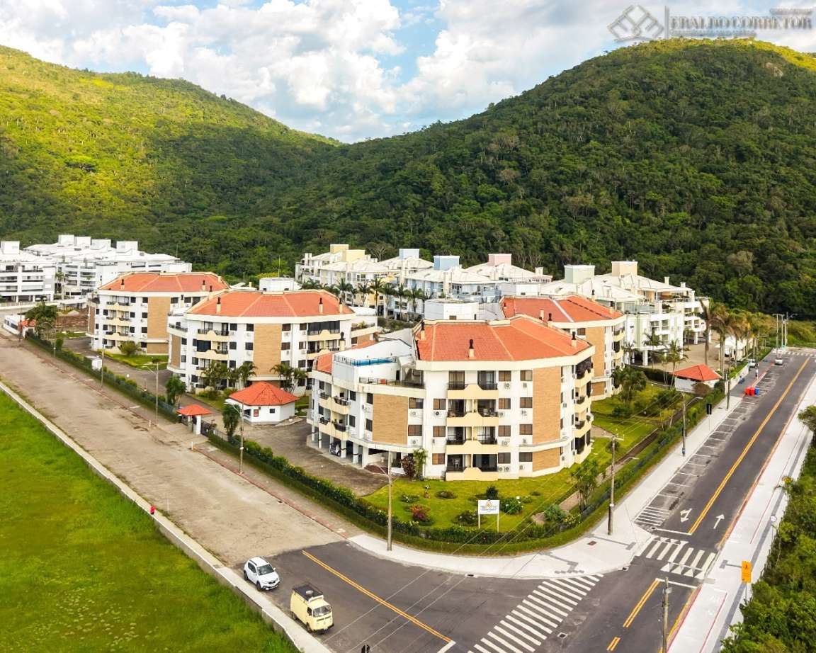 Apartamento para Venda, em Florian�polis, bairro Ingleses do Rio Vermelho, 2 dormit�rios, 2 banheiros, 1 su�te, 1 vaga