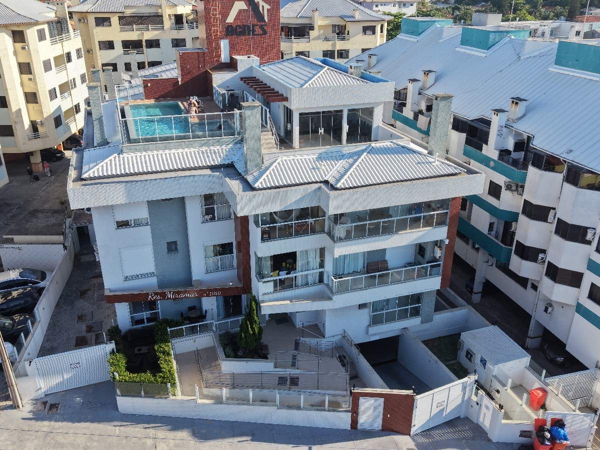 Apartamento para Venda, em Florian�polis, bairro Ingleses do Rio Vermelho, 1 dormit�rio, 1 banheiro, 1 vaga